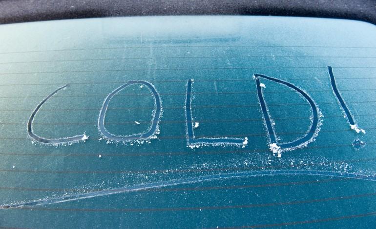 Как автомобилисту не замерзнуть зимой. 5 способов (от бюджетного к оптимальному)