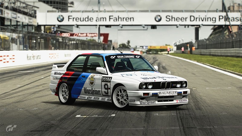 Пятьдесят пять лет «Freude am Fahren»: самый важный лозунг BMW