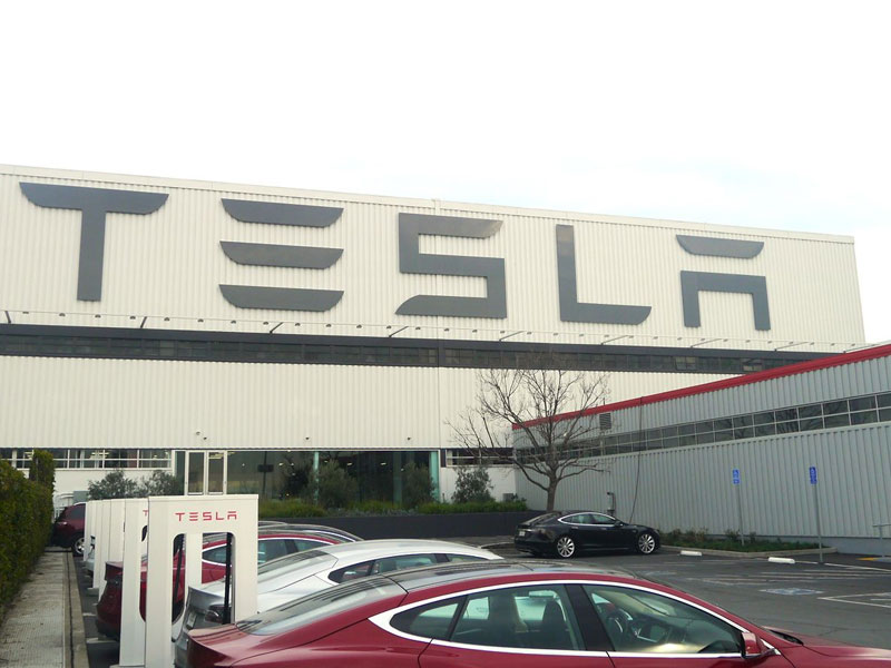Tesla и округ Аламеда достигли компромисса с заводом Fremont