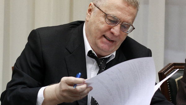 Жириновский предложил отменить каникулы и выйти на работу уже 2 января