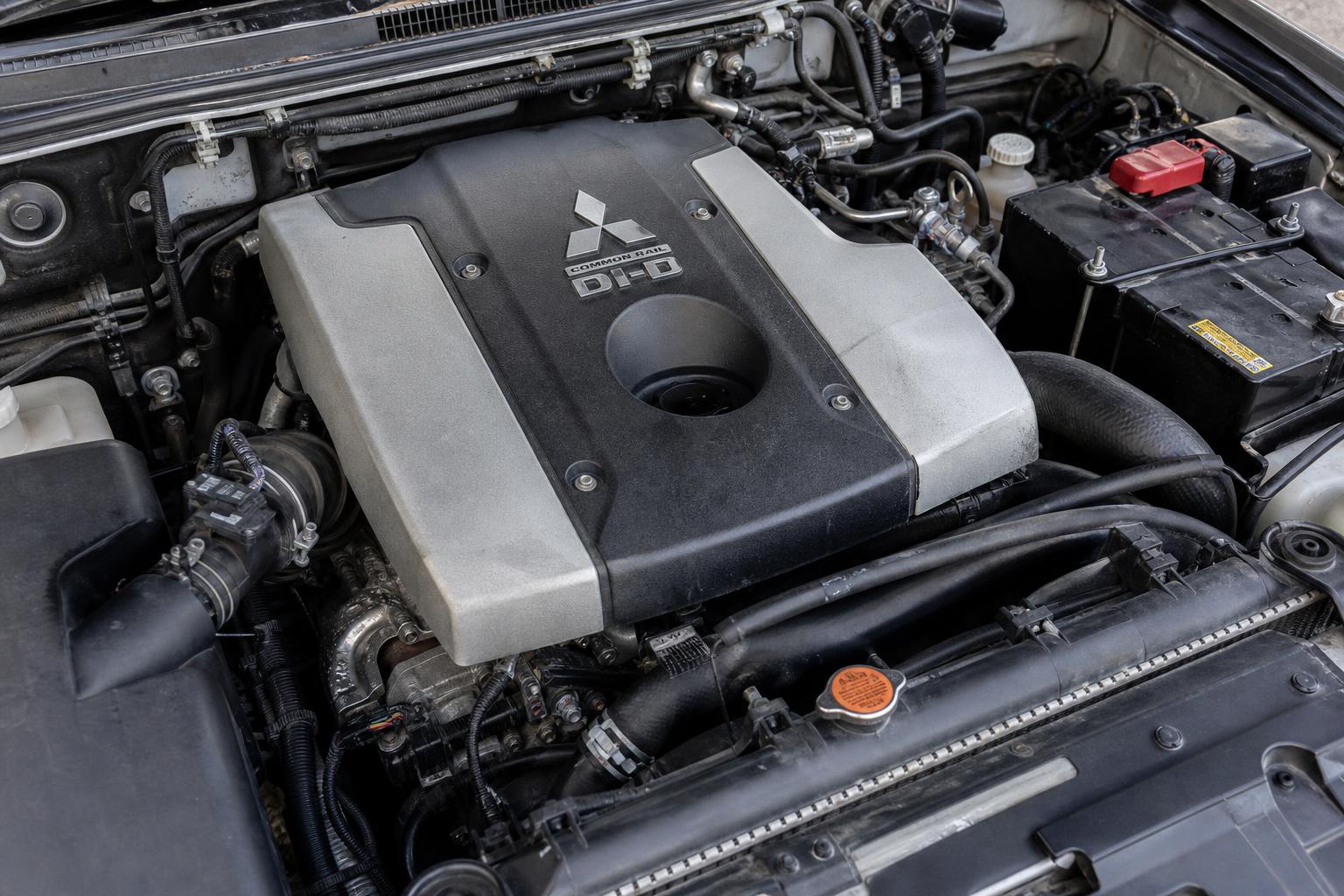 Дизельный двигатель 4M41 3.2 DI-D под капотом Pajero 4