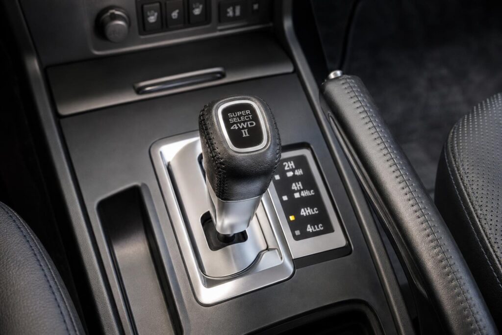 Super Select II на Pajero 4: как правильно пользоваться режимами 2H, 4H, 4HLc и 4LLc